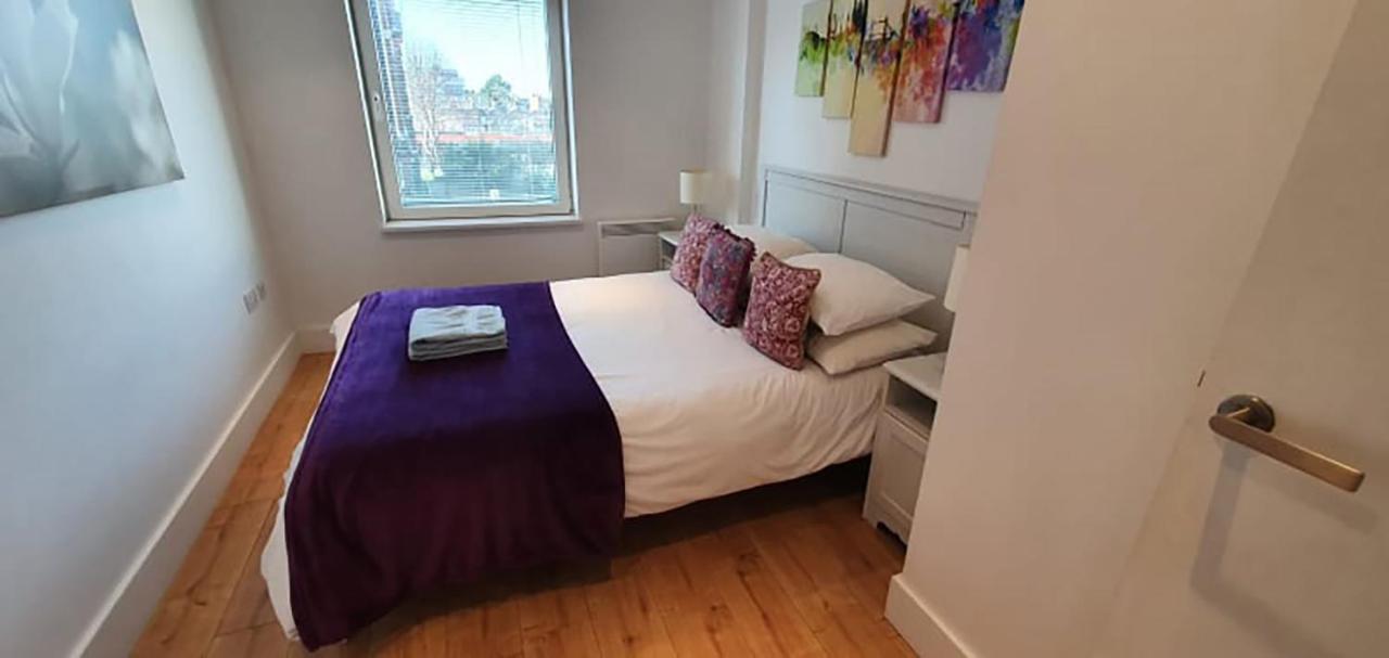 Bright & Spacious Double Bedroom With Ensuite And Concierge! Paid Parking Available Londýn Exteriér fotografie