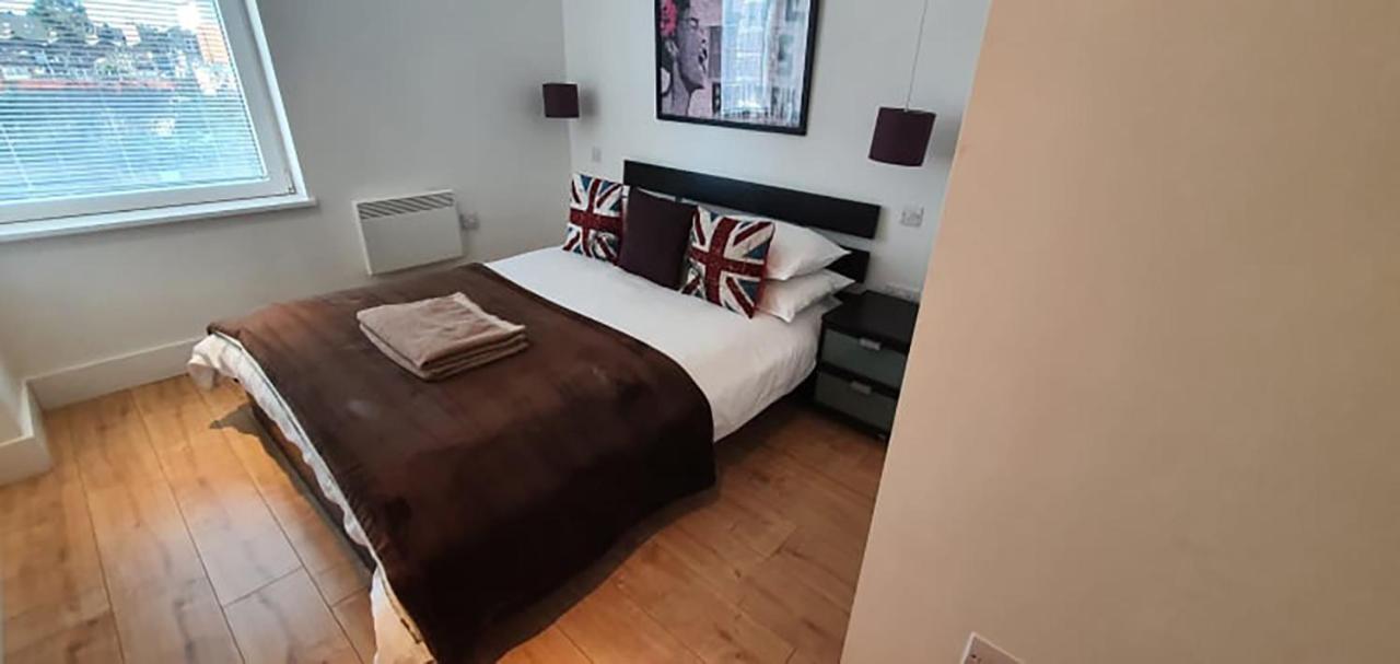 Bright & Spacious Double Bedroom With Ensuite And Concierge! Paid Parking Available Londýn Exteriér fotografie